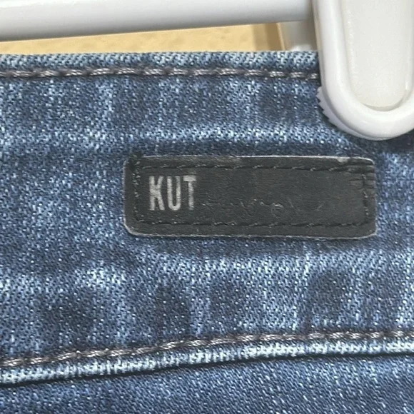 Kut from the Kloth Stretch Denim Capri Jeans Flap Pockets Size 10 Summer Casual - Picture 8 of 14